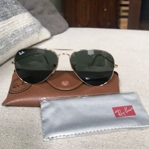 Ray Bans Black and gold